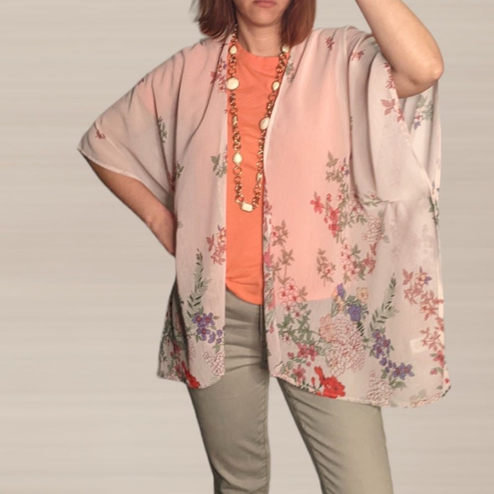 FINAL TOUCH Floral Open Front Kimono Cover-up.